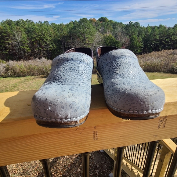 Gray Patterned Women's Mules - Picture 3 of 7